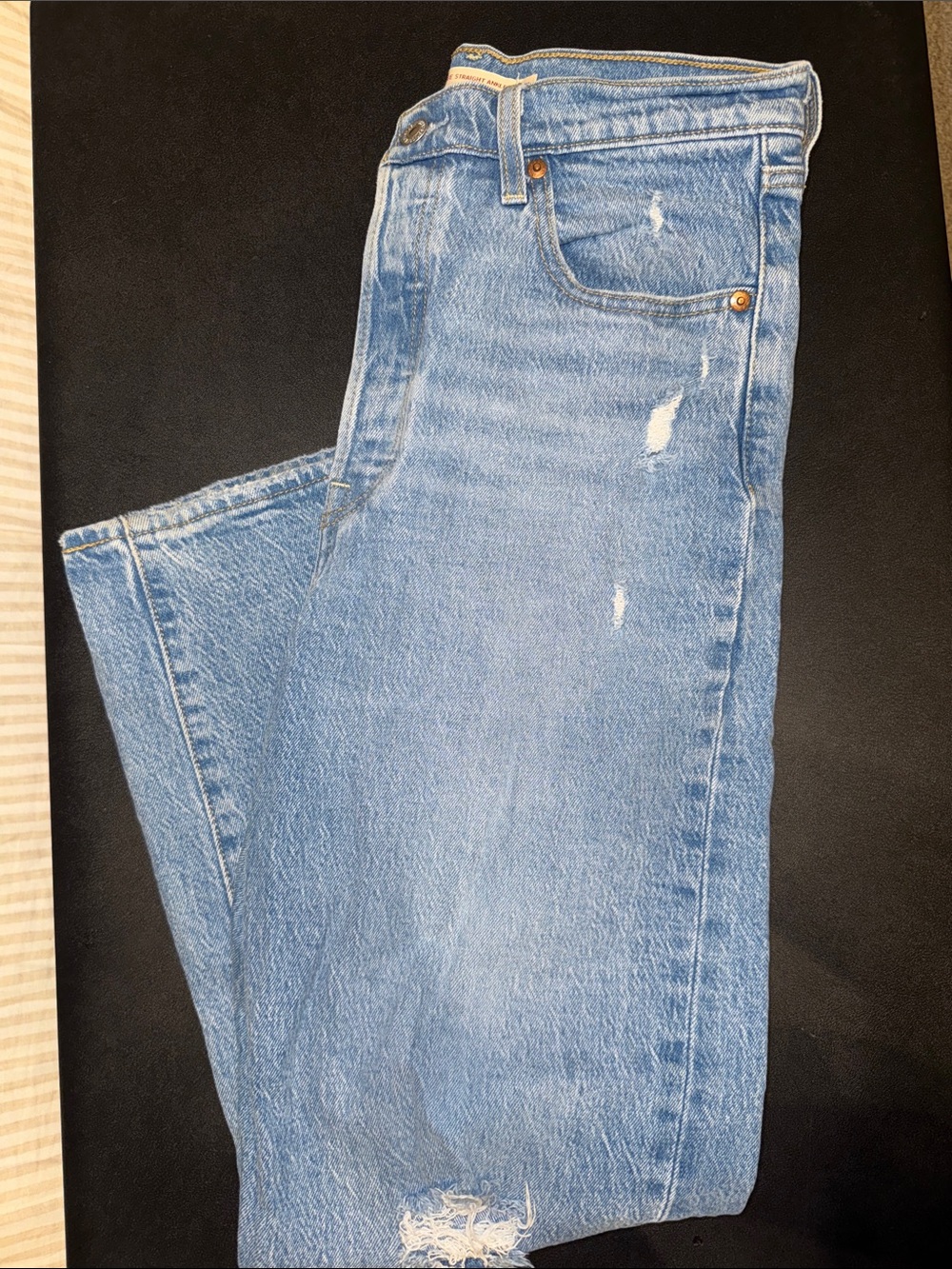 Levi's Ribcage Straight Ankle Jeans